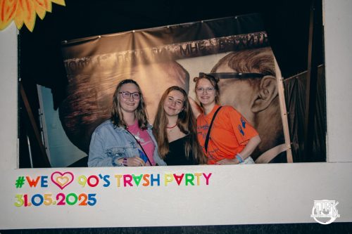 2025-90sTrashParty-STAK-BN-365