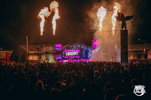 2026-05-30-90sTrashParty-STAK-BonnieN-0259