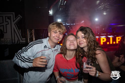 2026-05-30-90sTrashParty-STAK-BonnieN-0285