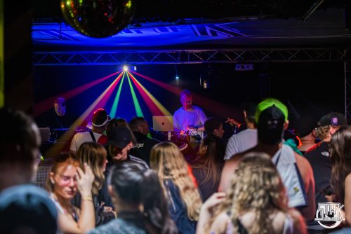 2026-05-30-90sTrashParty-STAK-JonRenker-0079