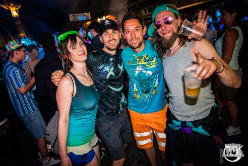 2026-05-30-90sTrashParty-STAK-JonRenker-0118